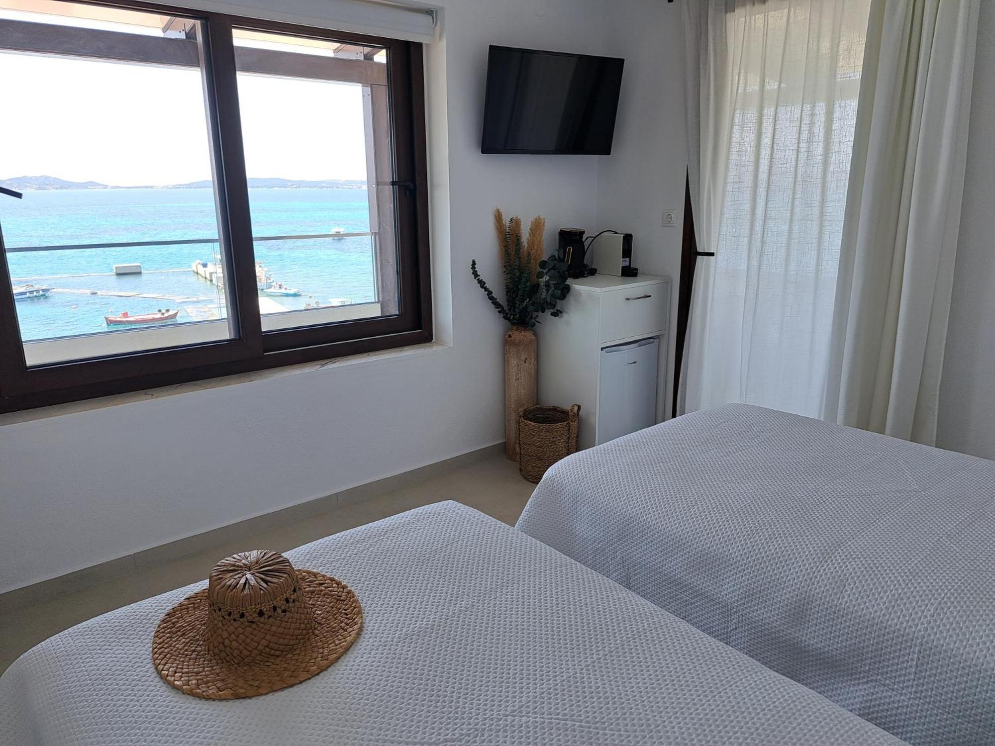 Pension Antonakis Ouranoupolis Greece מראה חיצוני תמונה