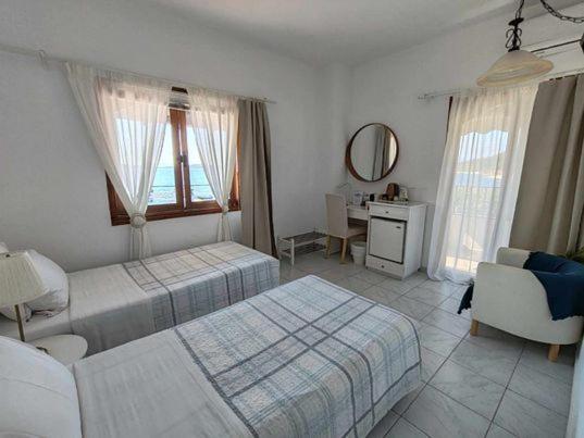 Pension Antonakis Ouranoupolis Greece מראה חיצוני תמונה